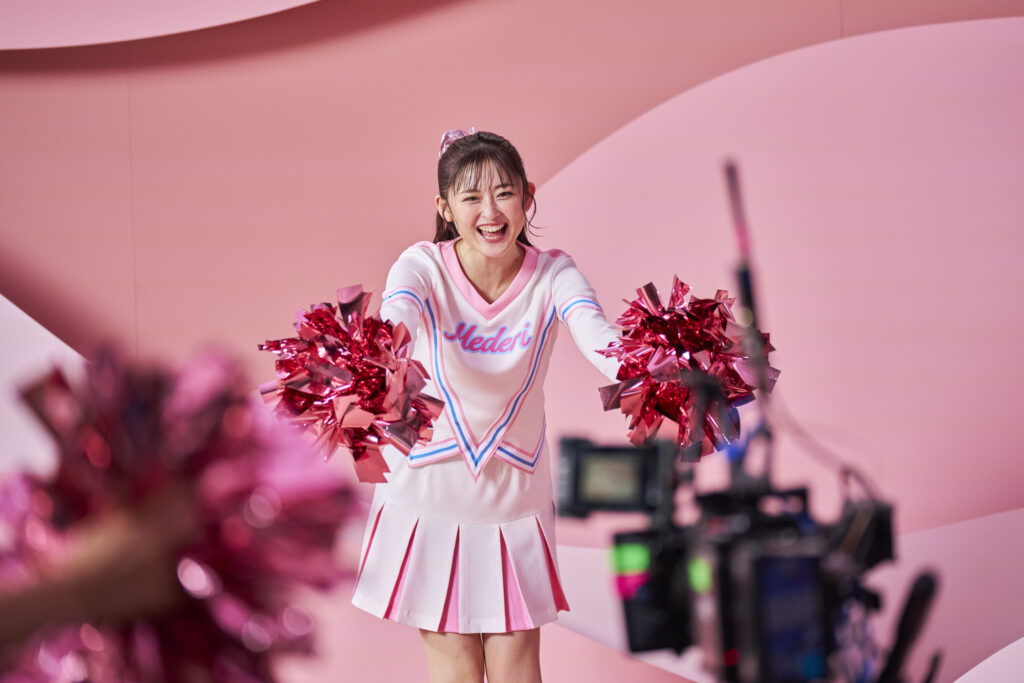 メデリピルCMに登場するチア姿の女優はゆうちゃみ！